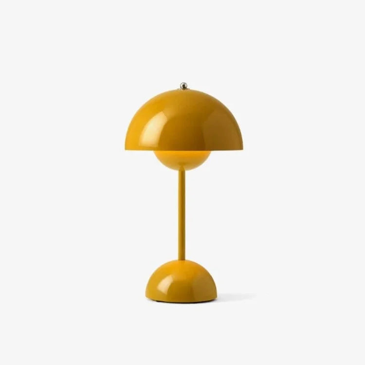 Gul bordslampa med rund lampskärm
