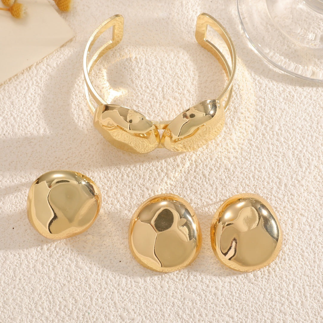 Ladies Open Cuff Bracelet with Elegant, Curved Design Hapa Style