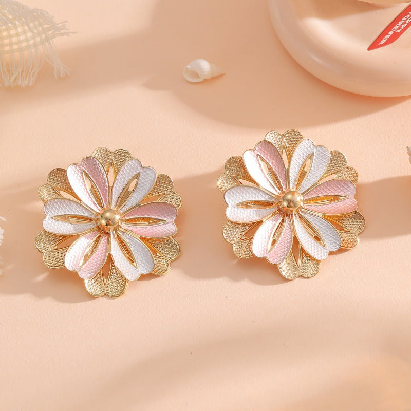 Ladies Hair Clips with Artistic Flower Design Hapa Style