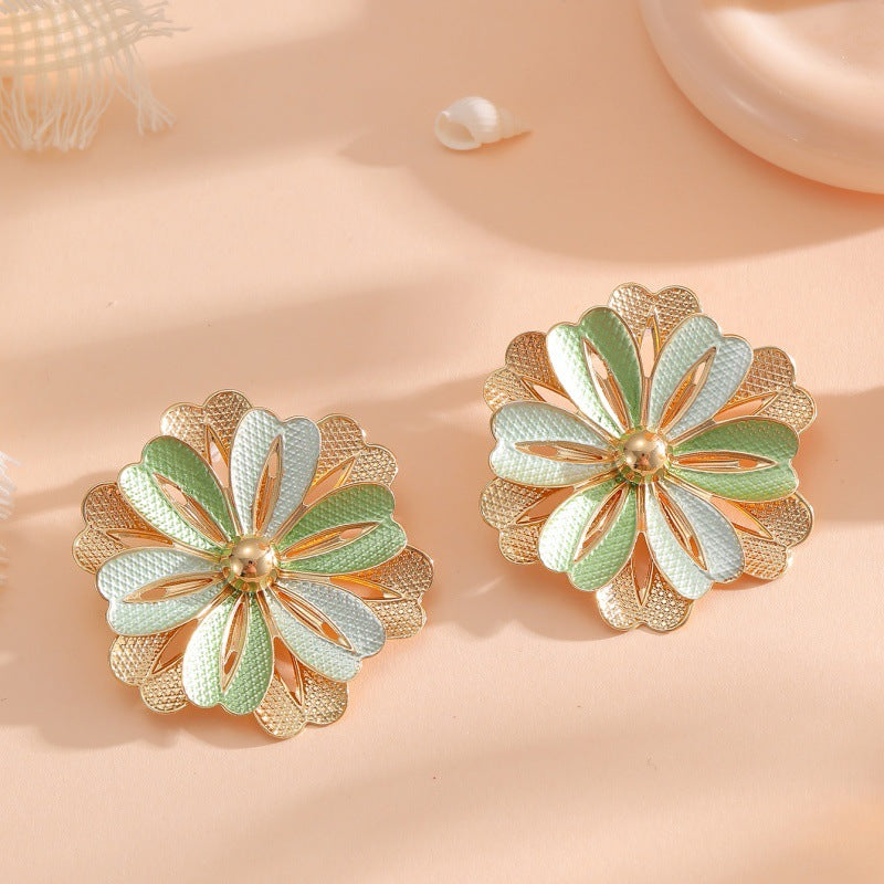 Ladies Hair Clips with Artistic Flower Design Hapa Style