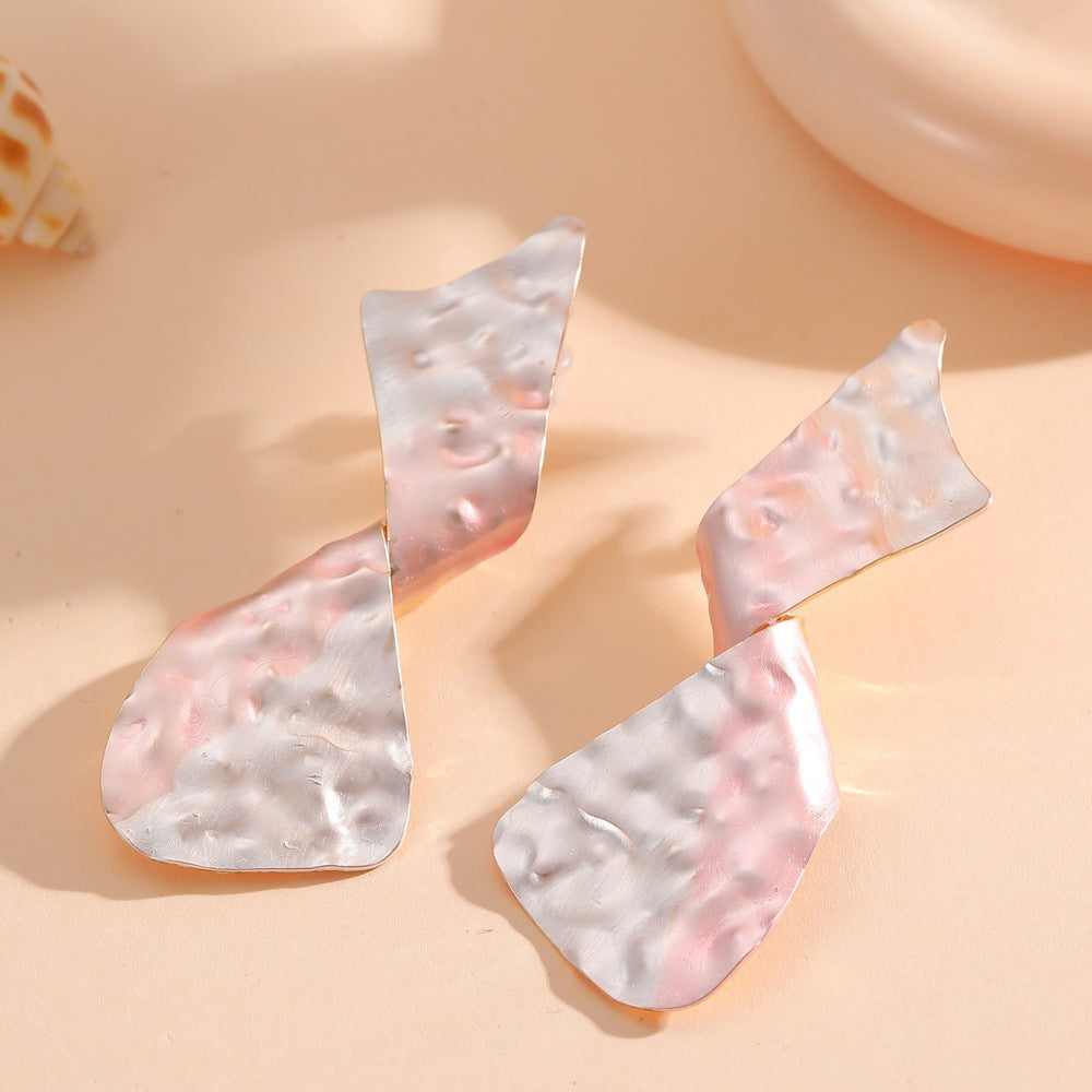 Ladies earrings in modern disc design Hapa Style