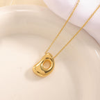 Women's necklace with curved letter pendant Hapa Style