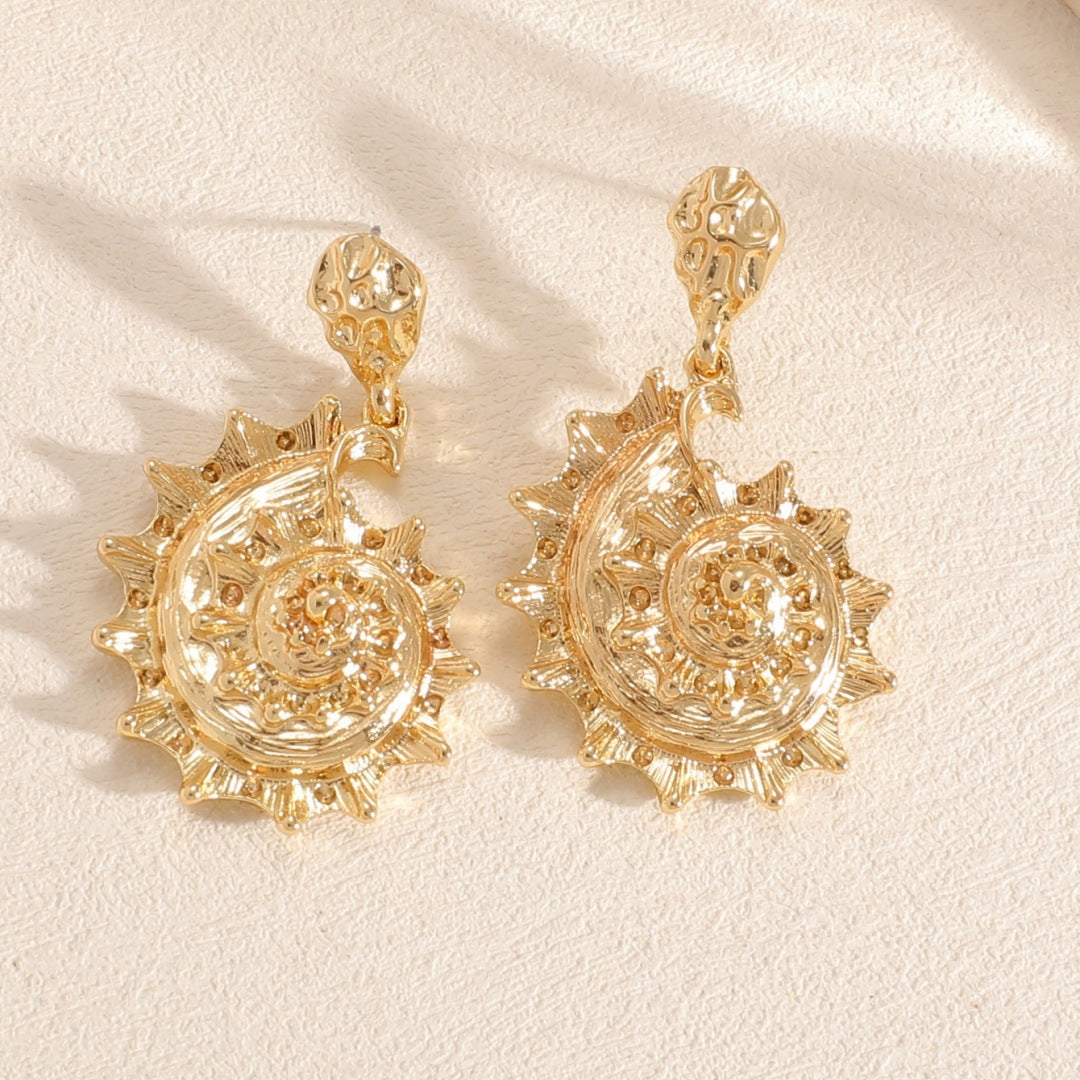 Ladies earrings in shell design Hapa Style