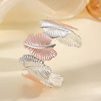 Women’s bracelet with elaborate leaf design Hapa Style