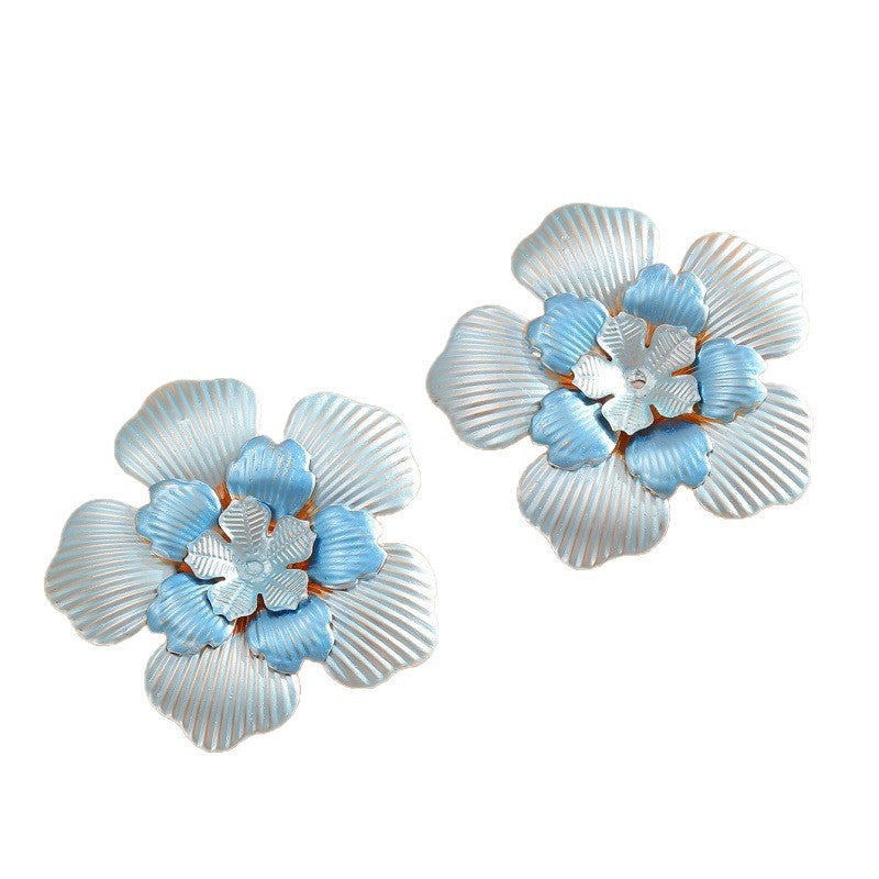 Ladies' flower earrings with intricate design and glossy accents Hapa Style