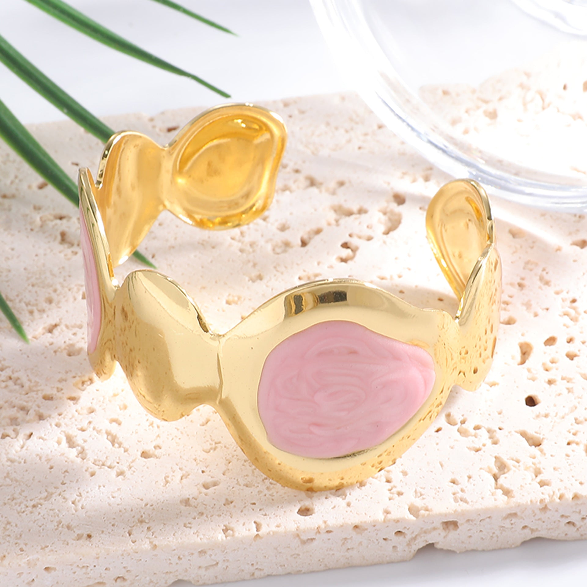 Ladies Open Bangle with Artistic, Curved Design Hapa Style
