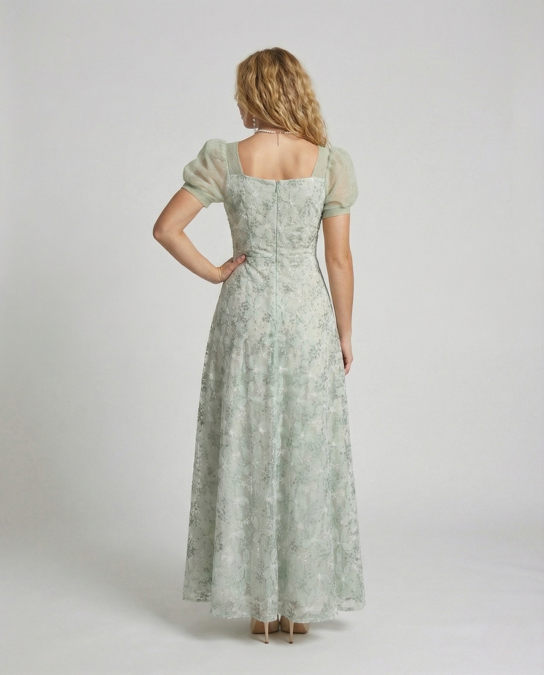 Product 15520728088906 - back_view