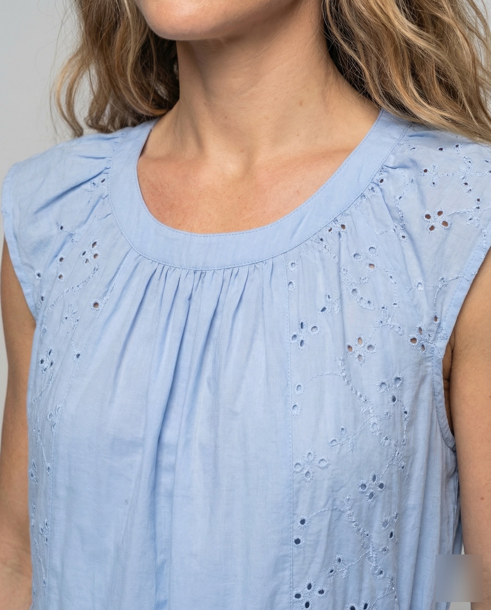 Product 15520734380362 - close_up_detail