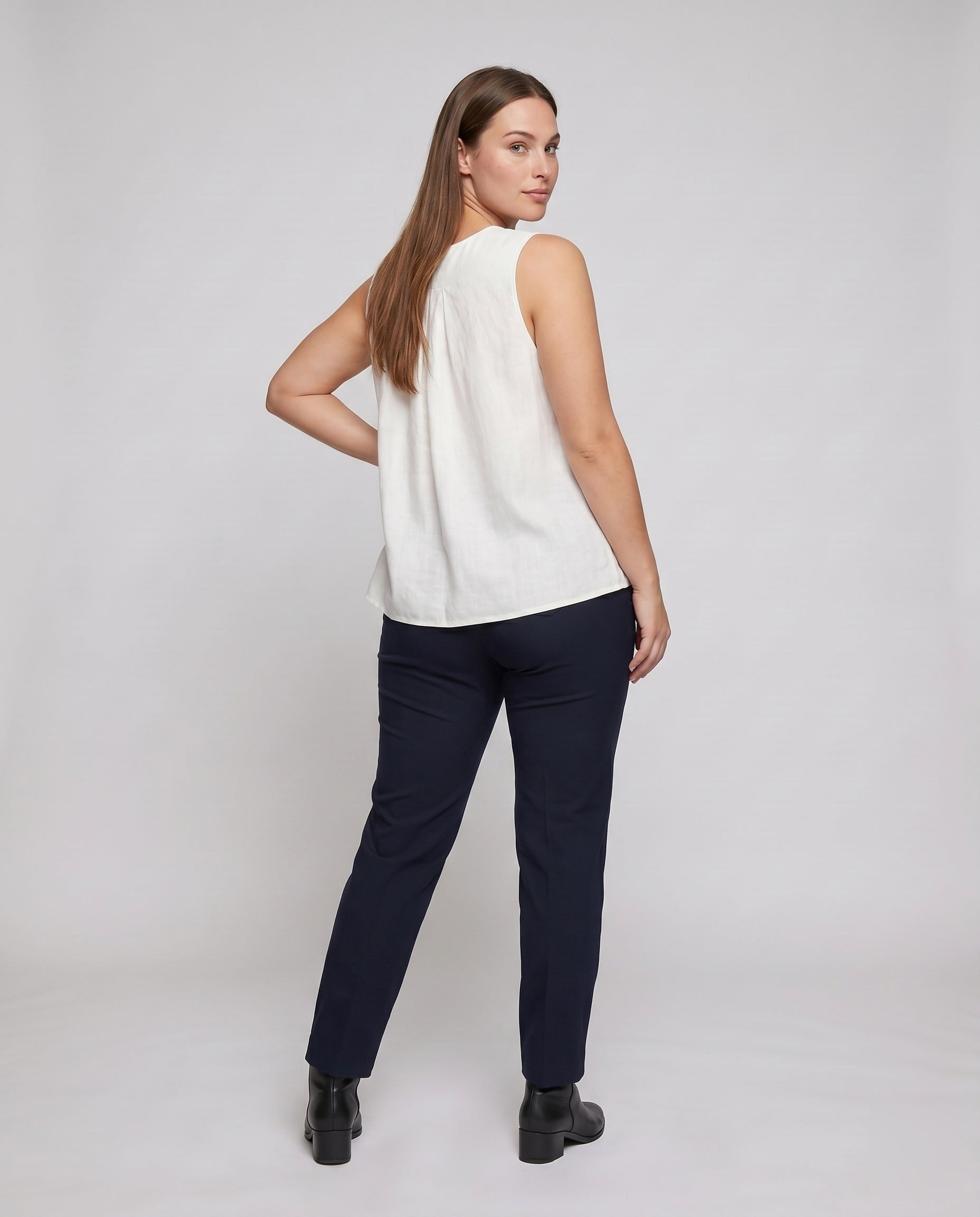 Product 15611887255882 - back_view