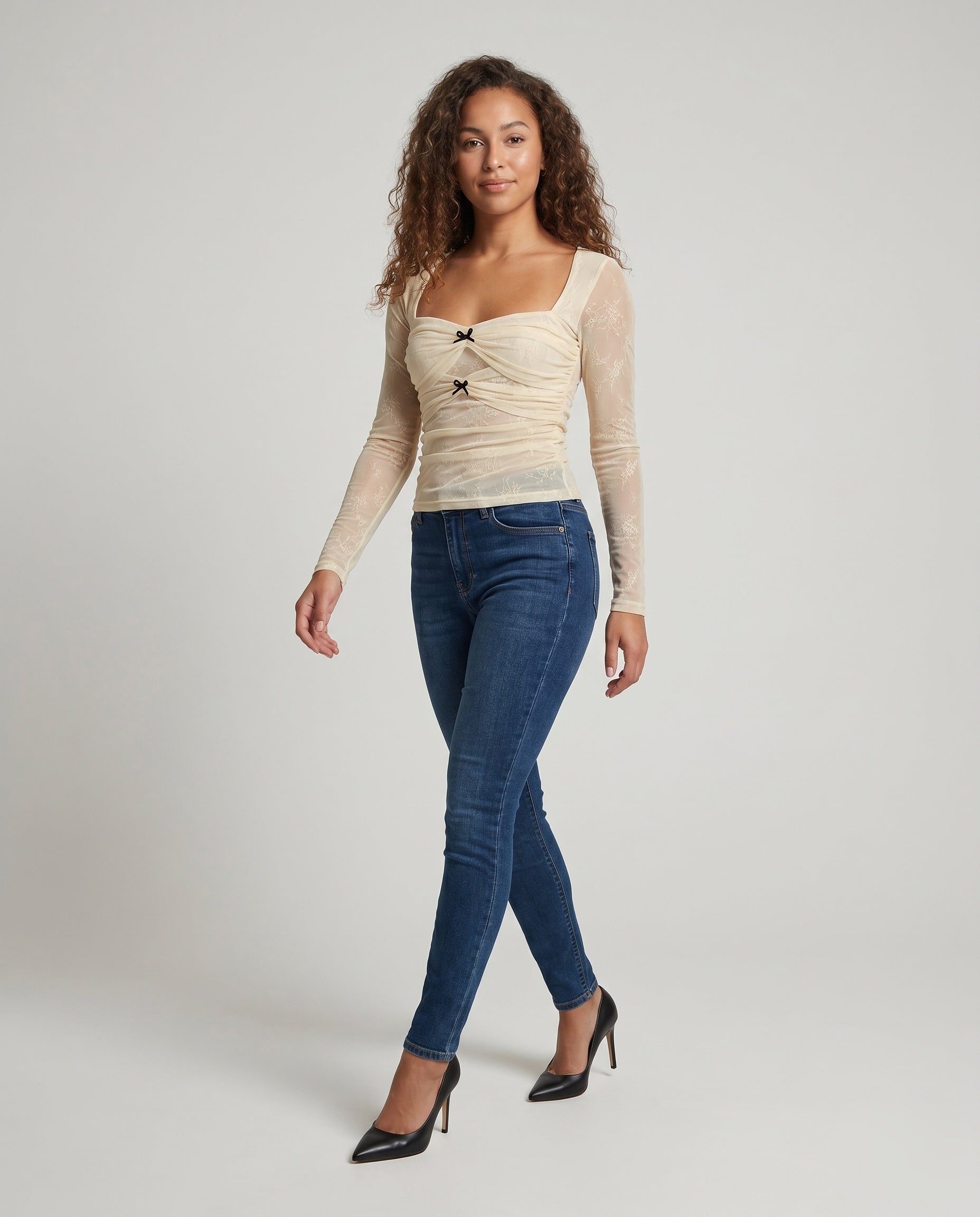 Product 15636502085962 - full_body_front