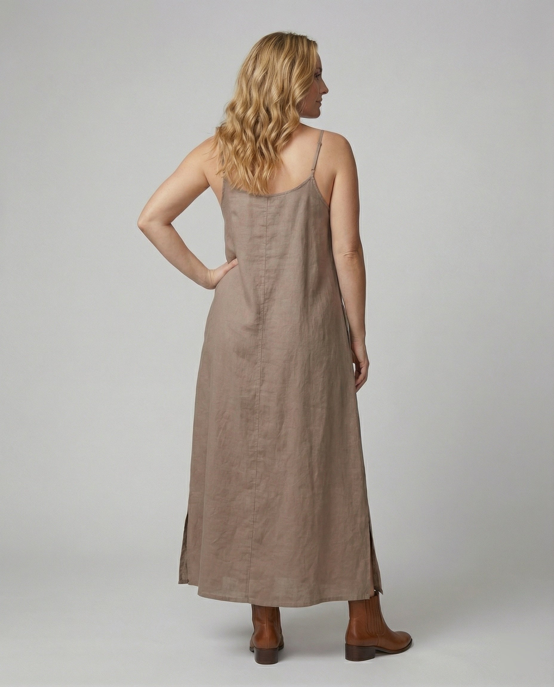 Women’s Maxi Dress with Casual V-Neck and Side Pockets