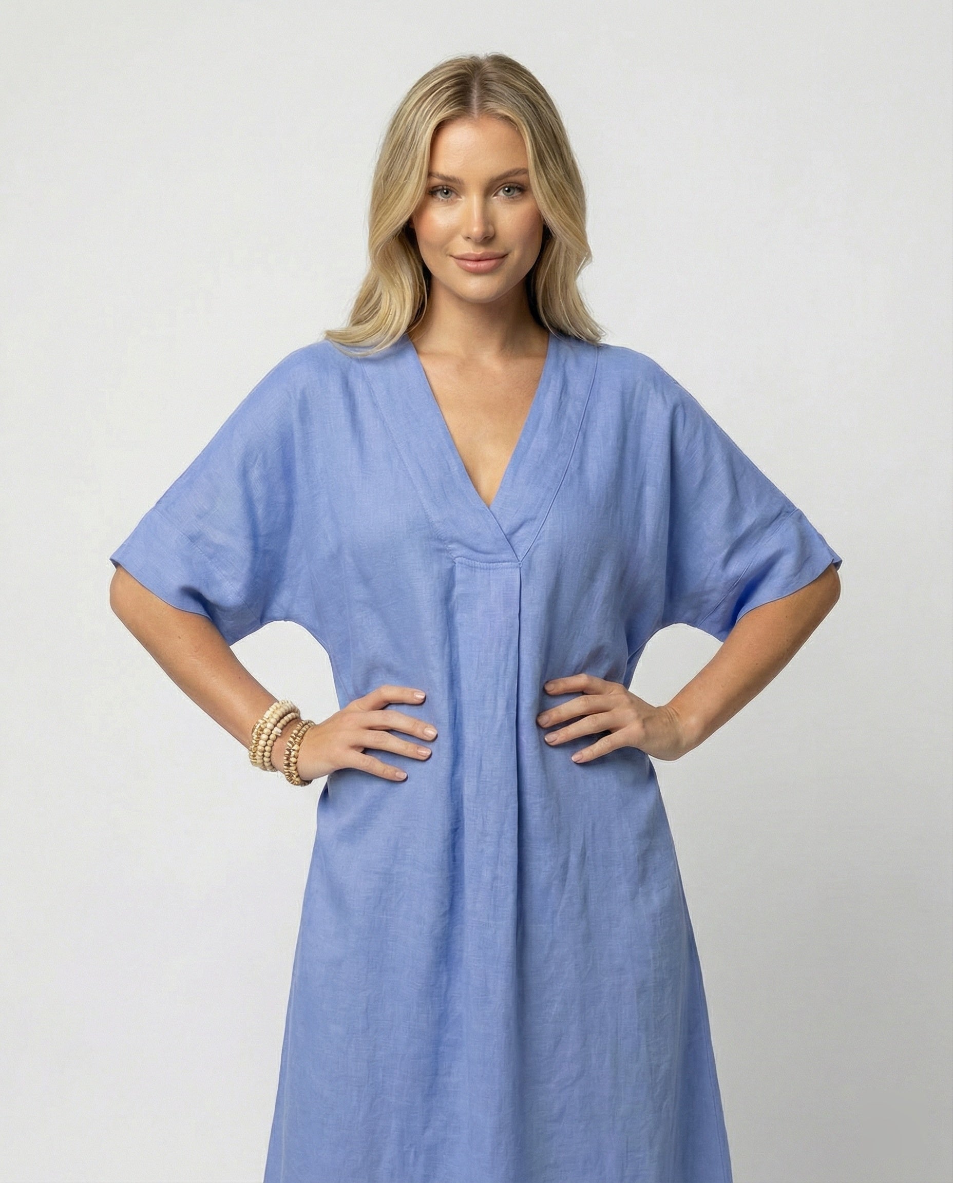 Women casual linen maxi dress with V-neck and wide cut sleeves